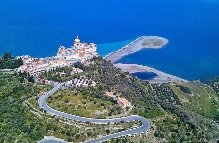 B&B La Casa Du Barone Falcone Kültér fotó